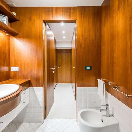 Accessible Groundfloor Near Station - Ca Rezzonico