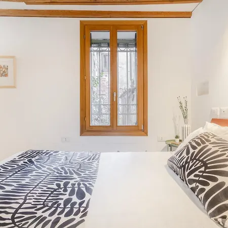 Accessible Groundfloor Near Station - Ca Rezzonico Venice